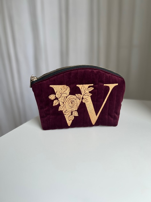 kosmetyczki Pikowana kosmetyczka z monogramem
