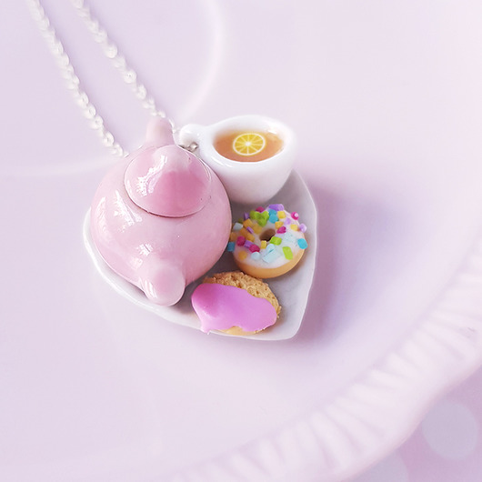 Herbata z ciastkami wisior na prezent  fimo  Lemon Lovely