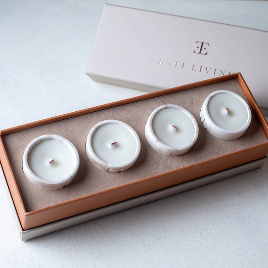 świeczniki i świece Zestaw 4 świec Moon &Fig w miniaturze