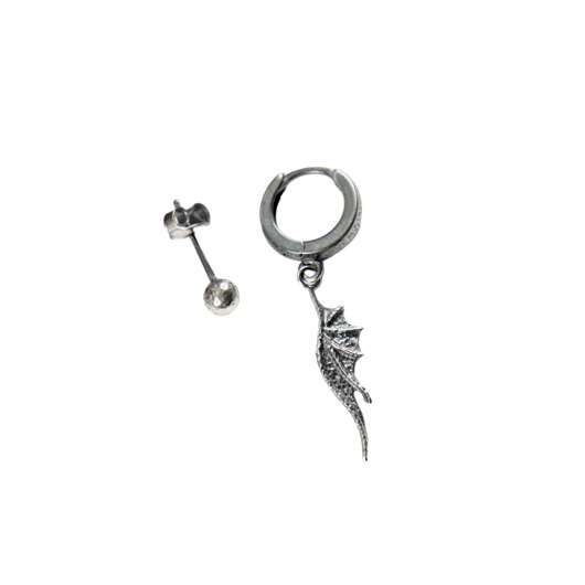 kolczyki srebrne Asymetryczne kolczyki srebrne smocze sote