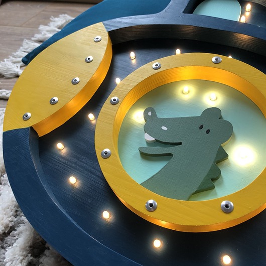 lampy do pokoju dziecka Lampka Drewniana Batyskaf
