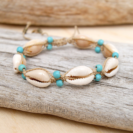 bransoletki na sznurku Bransoletka z muszelkami w stylu Boho z turkusami