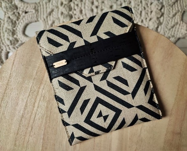 Etui kindle szachownica manufakturaMMS