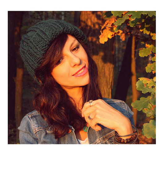Czapka beanie zieleń handmade  z wełną Mademoiselle Patrini