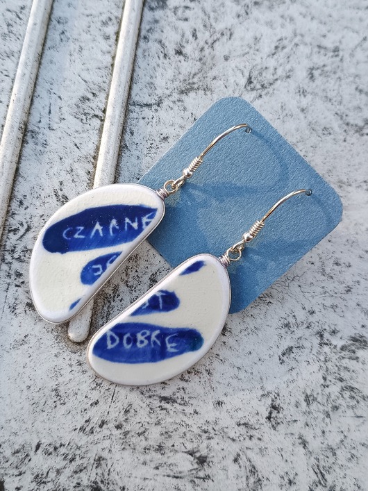 kolczyki ceramiczne Kolczyki ceramiczne czarne jest dobre