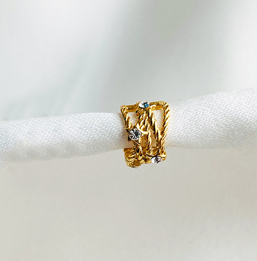 nausznice Złota nausznica sznureczki, mały kolczyk