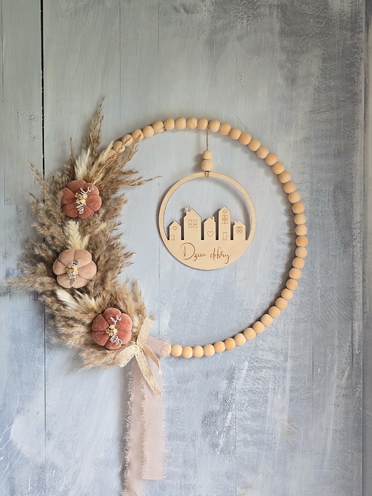 wianki Jesienny wianek boho z dyniami i trawą pampasową