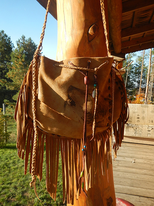 torby na ramię indiańska torba z frędzlami, motyw wilka