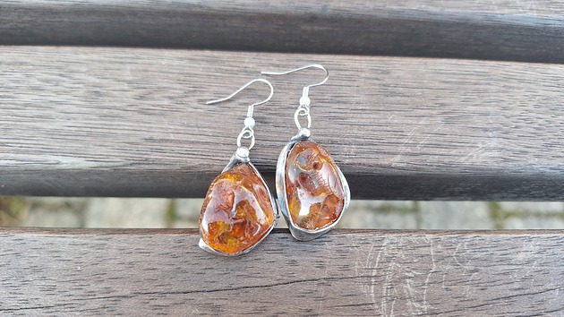 kolczyki z kamieniami Kolczyki Amberki