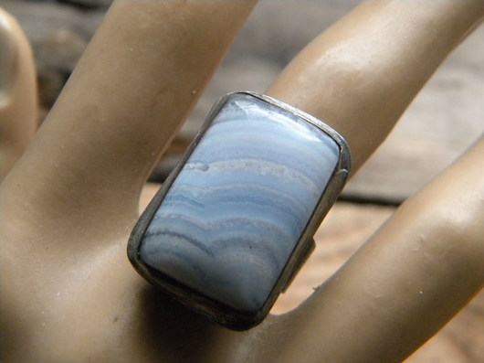  agat chalcedon blue lace - pierścień Beata Trotter