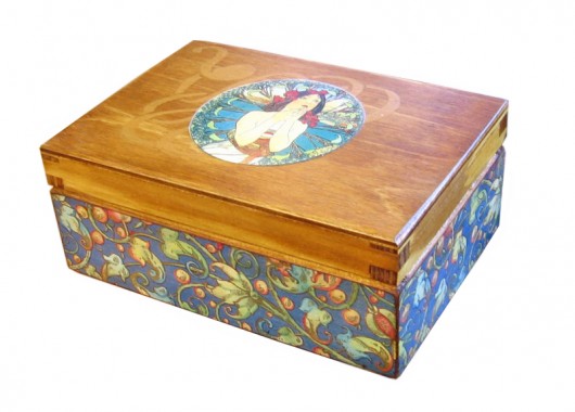 kuferek MUCHA  ANIKA45