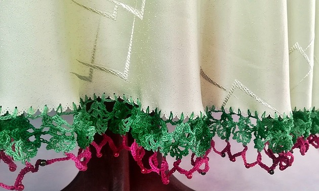 Obrus Kolor Choinki ZeStrychu Handmade