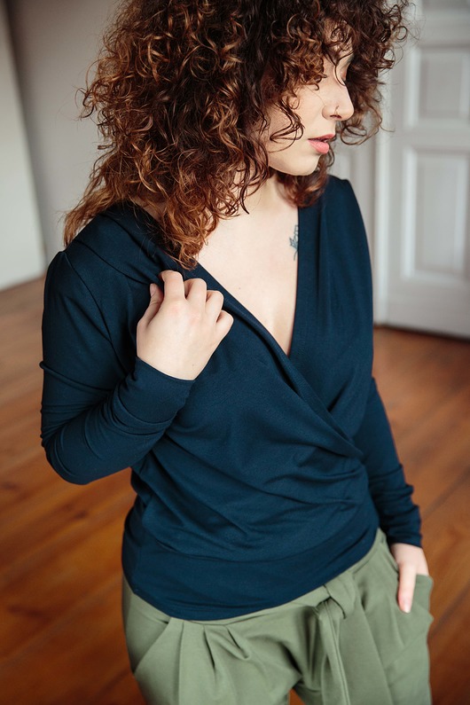 Sweter LISBON czarny By Your Side