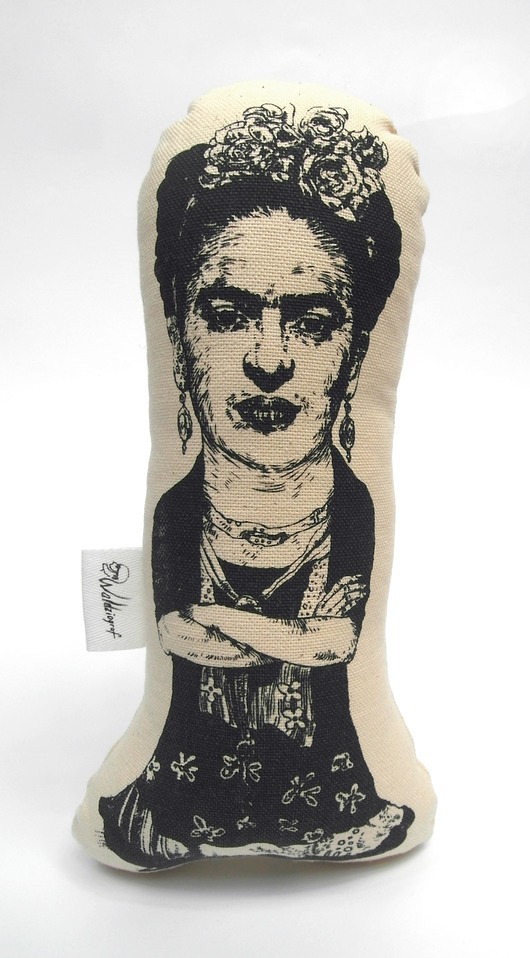 Frida Kahlo - lalka bawełniana Wild Dot