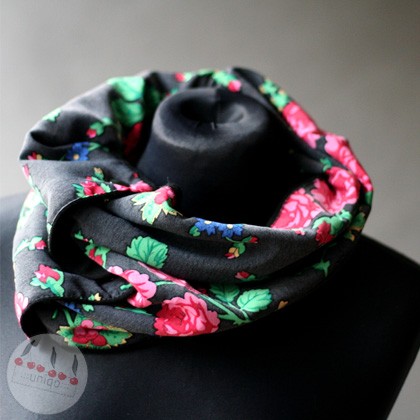 ::: FOLK BLACK ::: uniqo