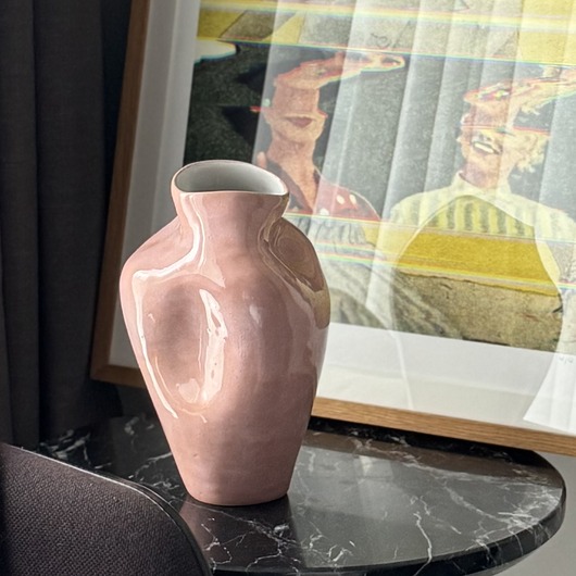 wazony Różowy organiczny wazon ceramiczny