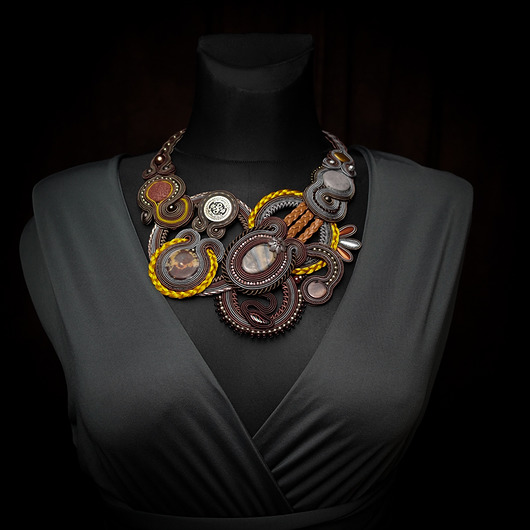 wisiory Isadora - naszyjnik soutache