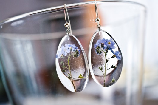 Kolczyki z niezapominajkami - żywica, srebro So Jewelry