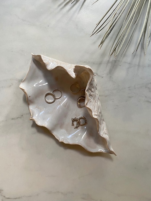 pojemniki na biżuterię Podstawka na Biżuterię Ceramiczna Muszelka Muszla Perłowa