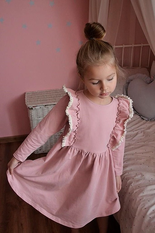  Sukienka Różowa z frędzelkami    Mizerki Kids