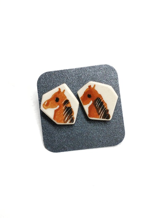 Kolczyki ceramiczne w konie Bolesławiec biżuteria z talerzy