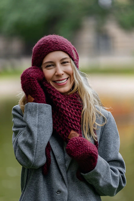 szale damskie Mały komin MERINO Bordo