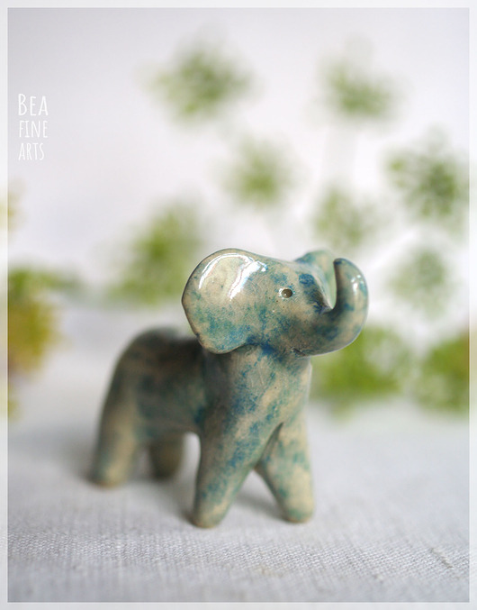figurki i rzeźby Pastelowy słonik na szczęście, miniaturowa rzeźba, figurka słoń