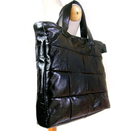 black  geometic XL byKate