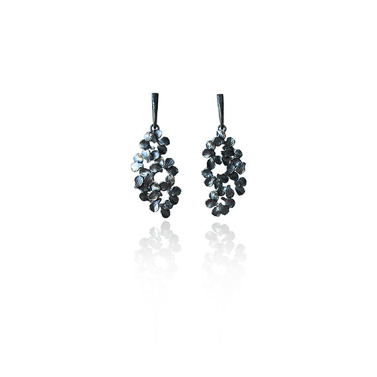 Grafitowe długie kolczyki z płatków - Jabłonka KOS jewellery