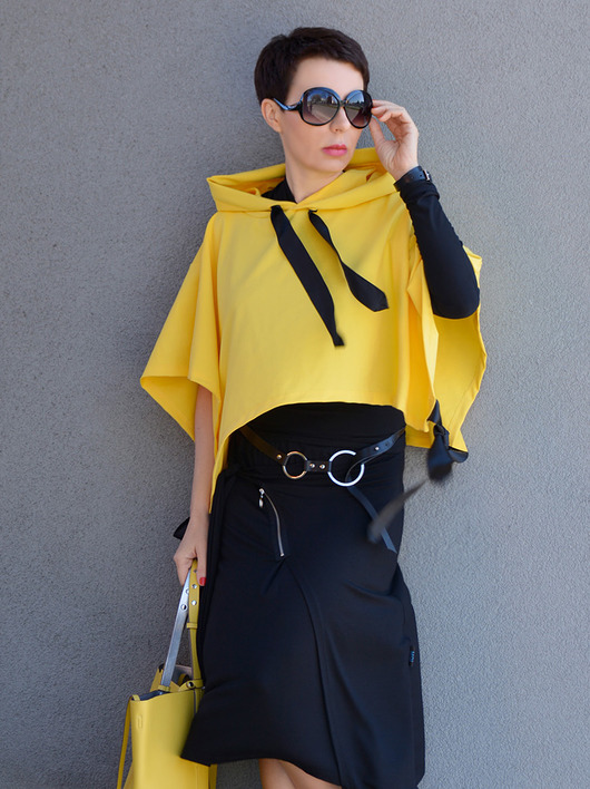 bluza z kapturem damska KRÓTKIE PONCZO Z KAPTUREM  by momo