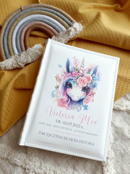 notatniki i albumy ALBUM JEDNOROŻEC  prezent świąteczny na roczek chrzest