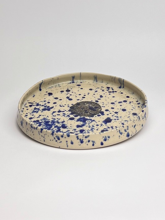patery i talerze Talerz nakrapiany kobaltem