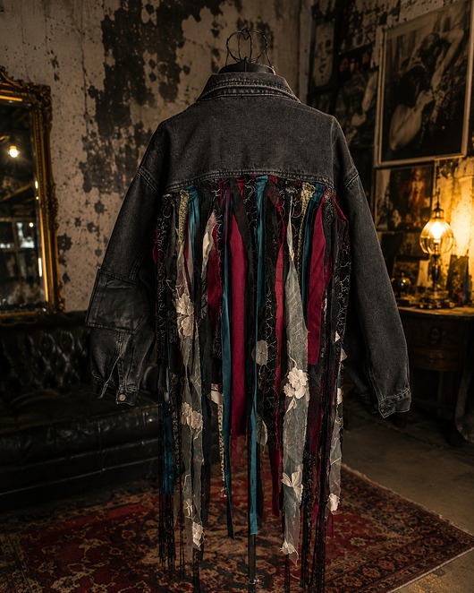 kurtki damskie Upcycled Denim Jacket Fallen Garden One of One XS-M