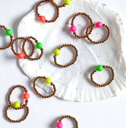 pierścionki elastyczne Pierścionek : Swarovski neon pearls : NEON YELLOW : gold