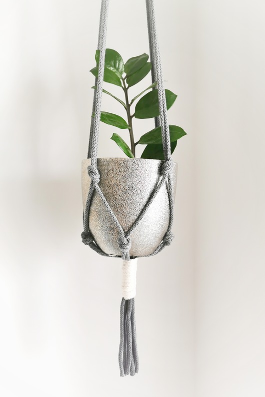 Makramowy kwietnik w stylu minimalistycznym Hygge Macrame
