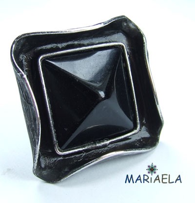 OTULONA PIRAMIDA MARIAELA
