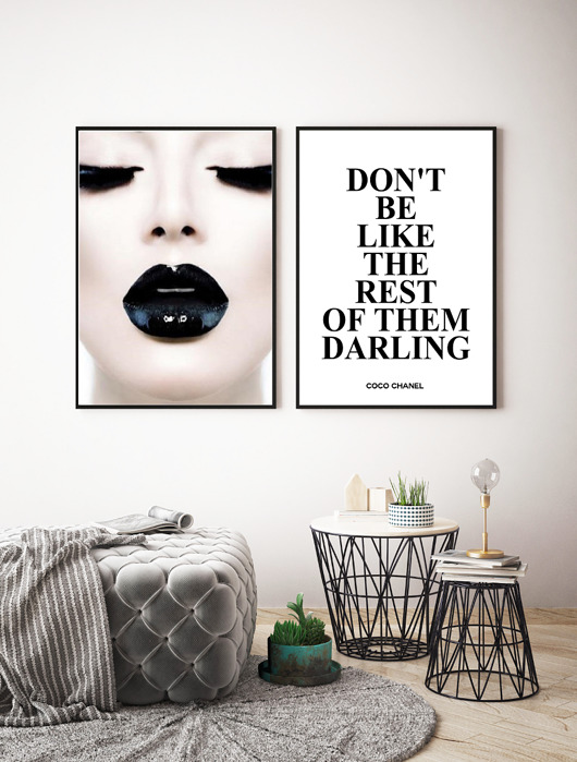 DWA PLAKATY fashion Coco Chanel black dot studio