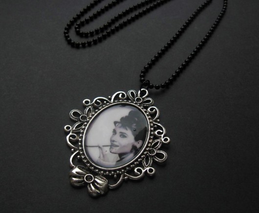 Wisior - &quot;Audrey Hepburn II&quot; XXXDiamicArt