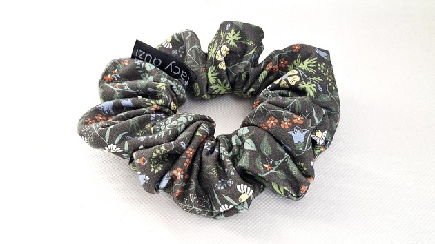 gumki do włosów Gumka scrunchie " kwiatowa łączka "
