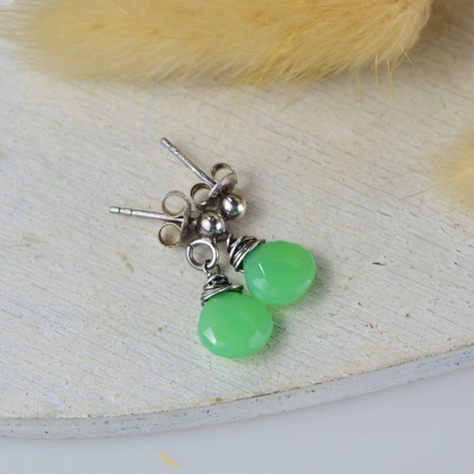 kolczyki z kamieniami Chalcedon zielony krople - srebrne kolczyki