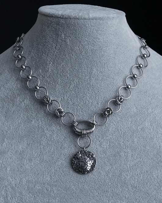 kolie Naszyjnik chainmail za stali z okrągłą blaszką