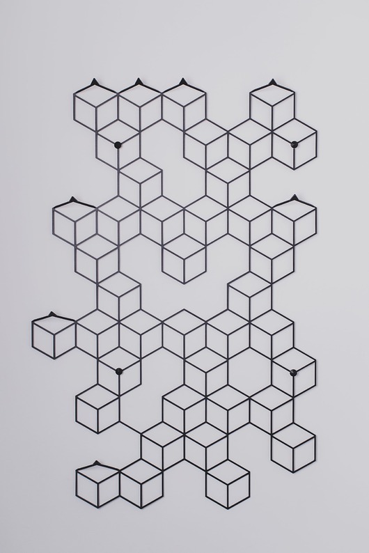 Wieszak ścienny STIGA L czarny Polyhedra