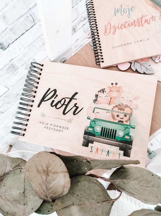 kartki, zaproszenia na chrzest Album na zdjęcia dla dzieci chrzest roczek JEEP