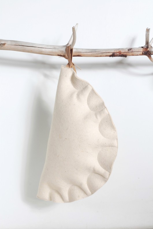 Pierogi poduszkowe Paracollective