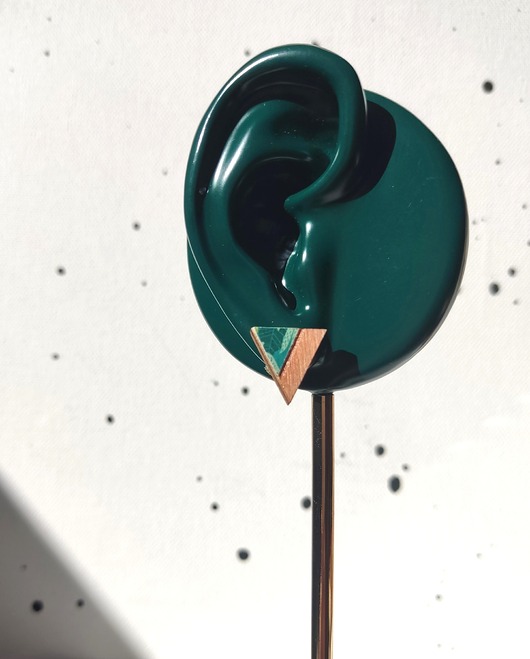 kolczyki drewniane Kolczyki trójkąty zielono brązowe w liście