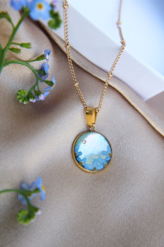 naszyjniki - inne Naszyjnik wianek z niezapominajek II