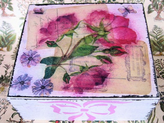skrzyneczka różowa kokardka Galeria Belladonna