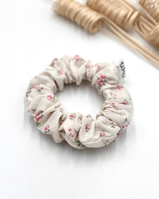 gumki do włosów Scrunchie/frotka Slim Kwiatuszki