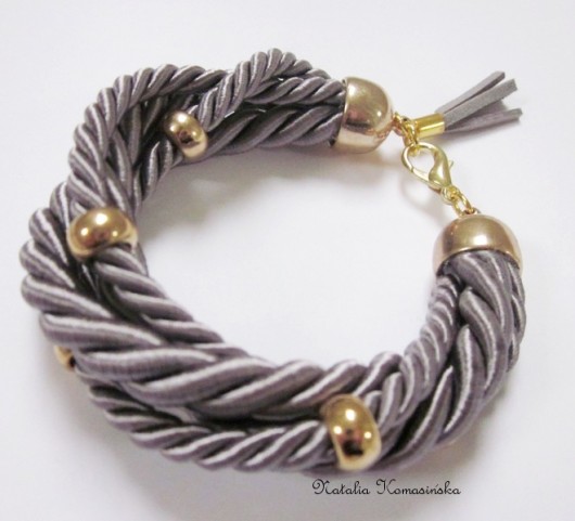 Gray and gold Nat design