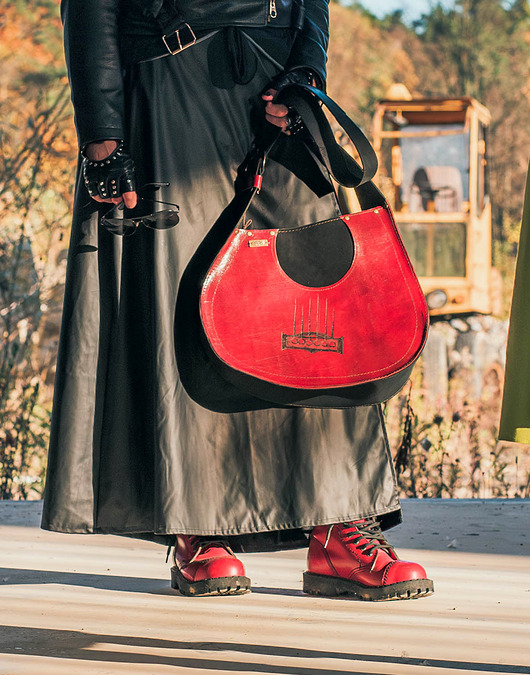 torby na ramię JANIS skórzana torba inspirowana gitarą krwista czeriwień